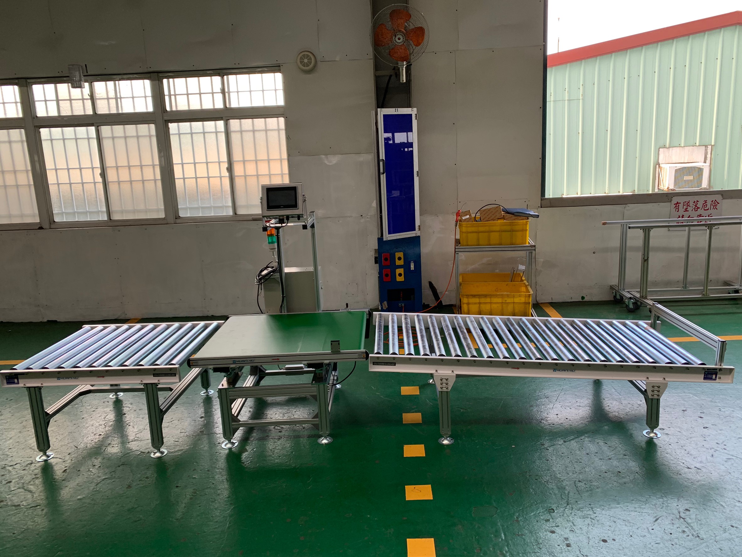 Aluminum extrusion flat belt platform scale conveyor-APL CONVEYOR ENTERPRISE CO.,LTD