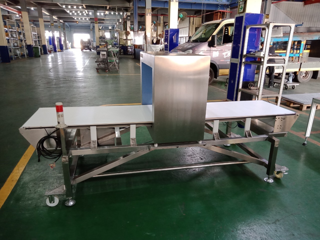Aluminum extrusion type traverse mechanism roller conveyor - APL CONVEYOR Automatic ENTERPRISE CO.,LTD