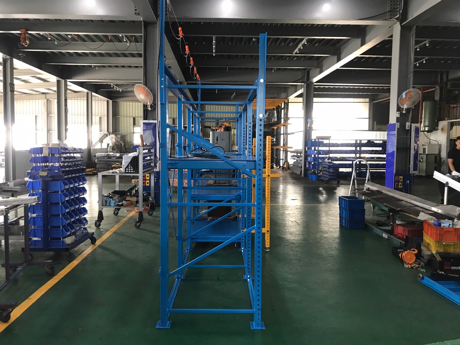 1000KG Special Storage Racks With Folded Pole- APL CONVEYOR Automatic ENTERPRISE CO.,LTD