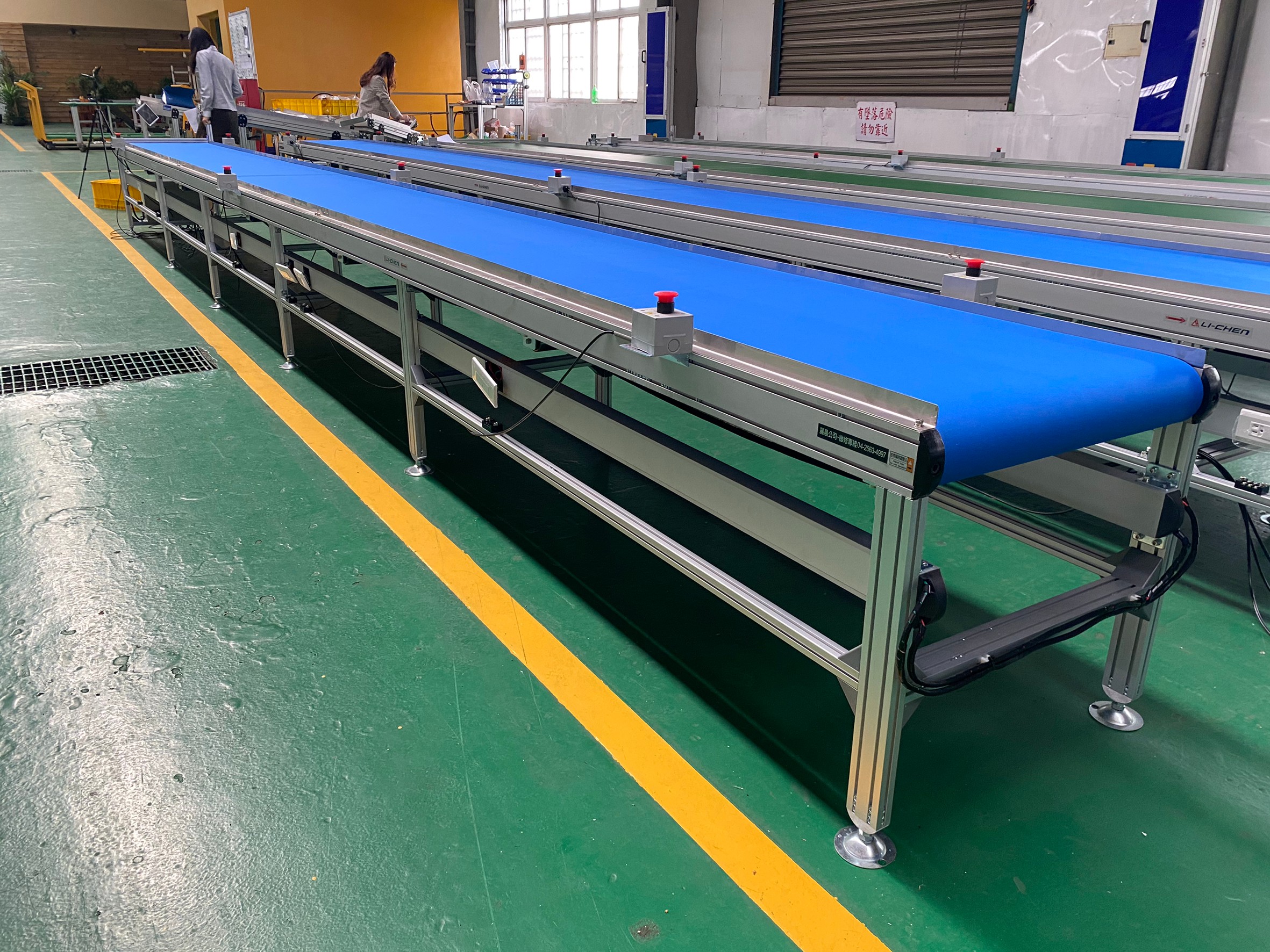 Sponge belt working conveyor - APL CONVEYOR Automatic ENTERPRISE CO.,LTD