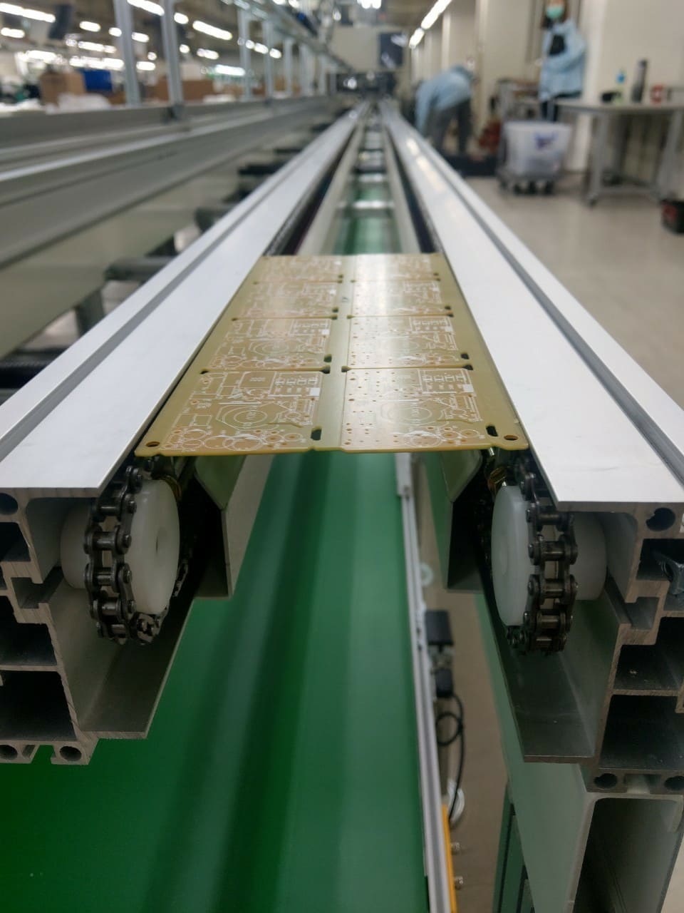 回流式鏈條整廠輸送帶-沅祐輸送機自動化設備公司