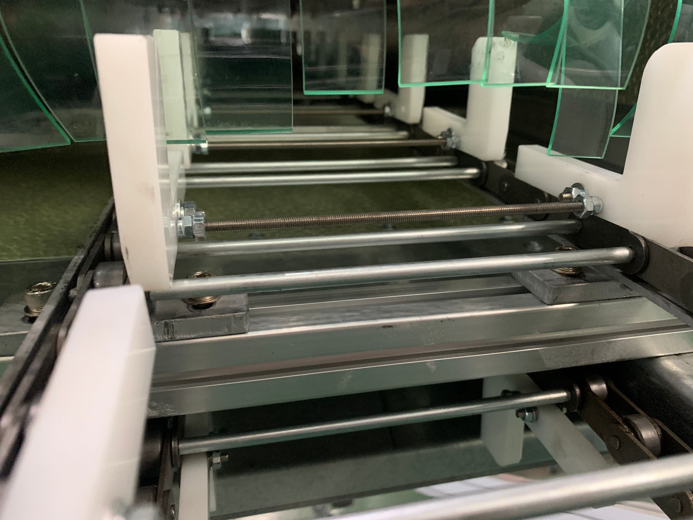 Goose-Head Chain Conveyor Made Mith Aluminum Extrusion -Lichen Conveyor Automatic Equipment Co., Ltd.