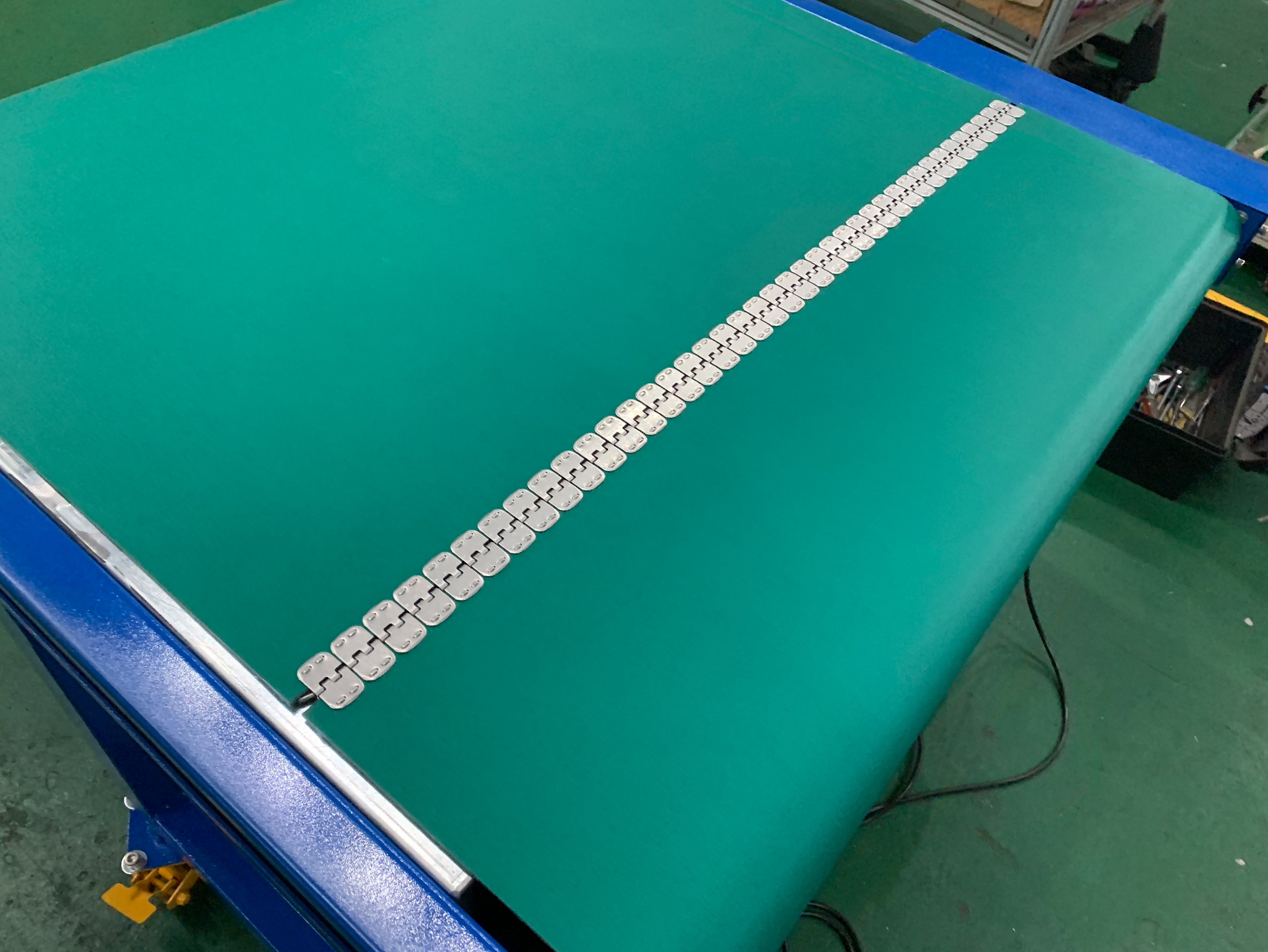 Belt steel buckle conveyor - Yuan Yu Conveyor Automatic Equipment Co., Ltd.